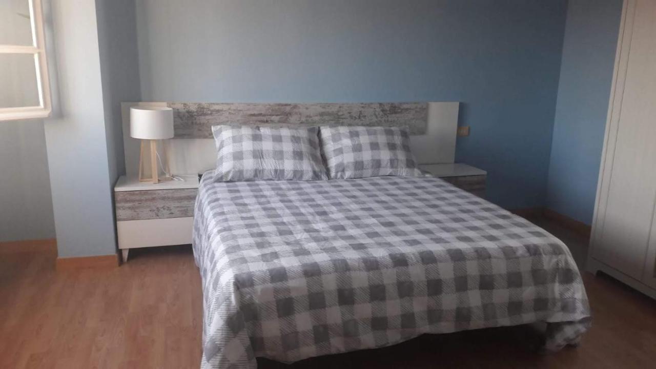 Apartamento Con Terraza En El Casco Historico Ourense Eksteriør bilde